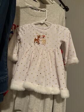 Rashti & Rashti Rudolph the Red-Nosed Reindeer 9 months NWT